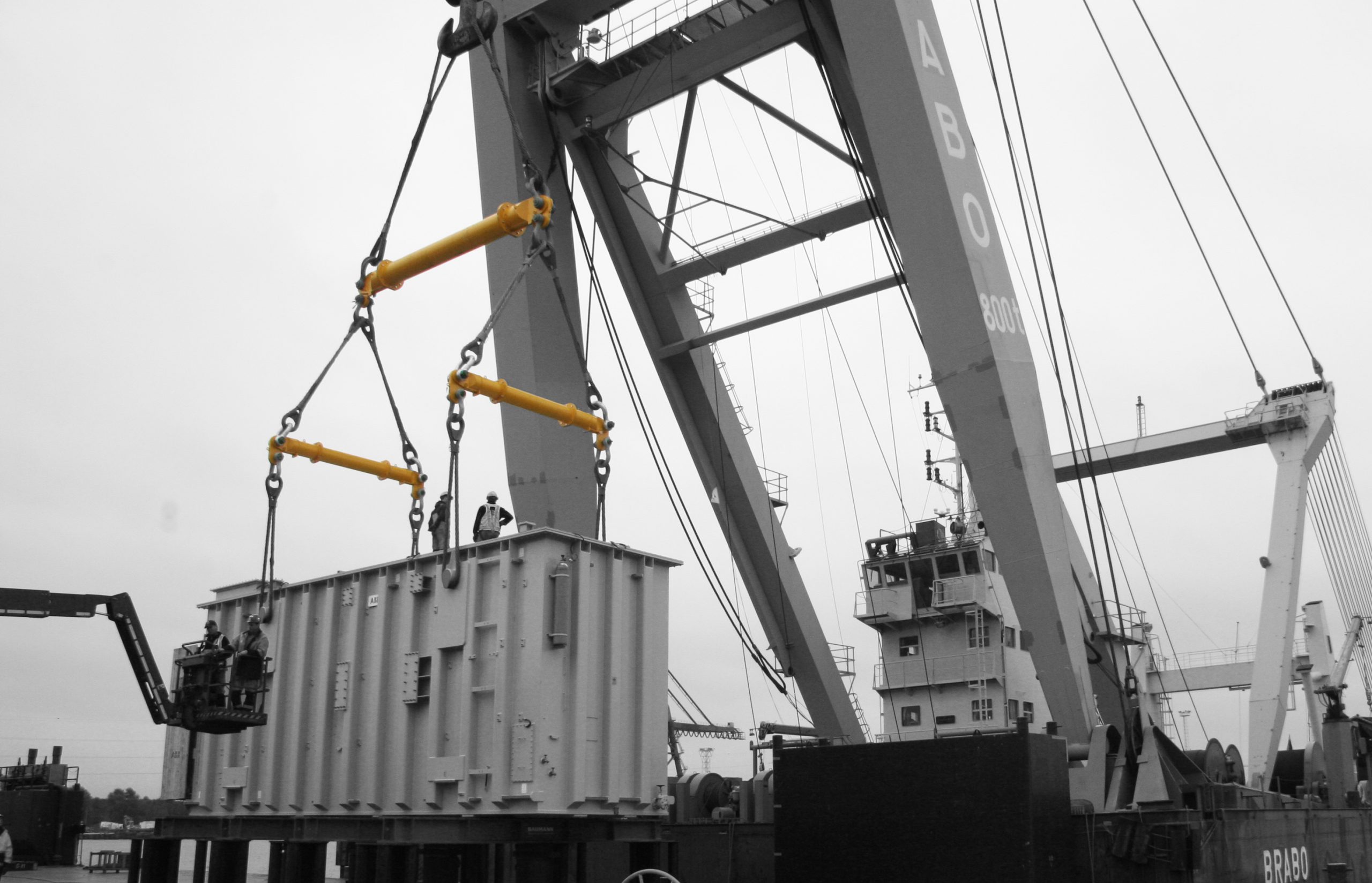 Modulift spreader beams for a multipoint lift