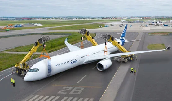 AMS Aircraft Recovery - Spreader Beam - Custom Hanging Plates - Aerospace - Full Shot Aircraft Recovery Lift
