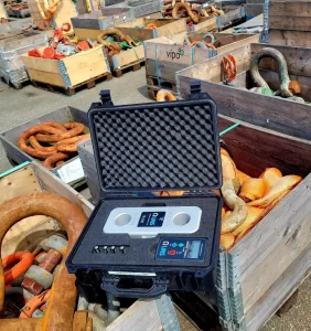 LMS load cell in a Case