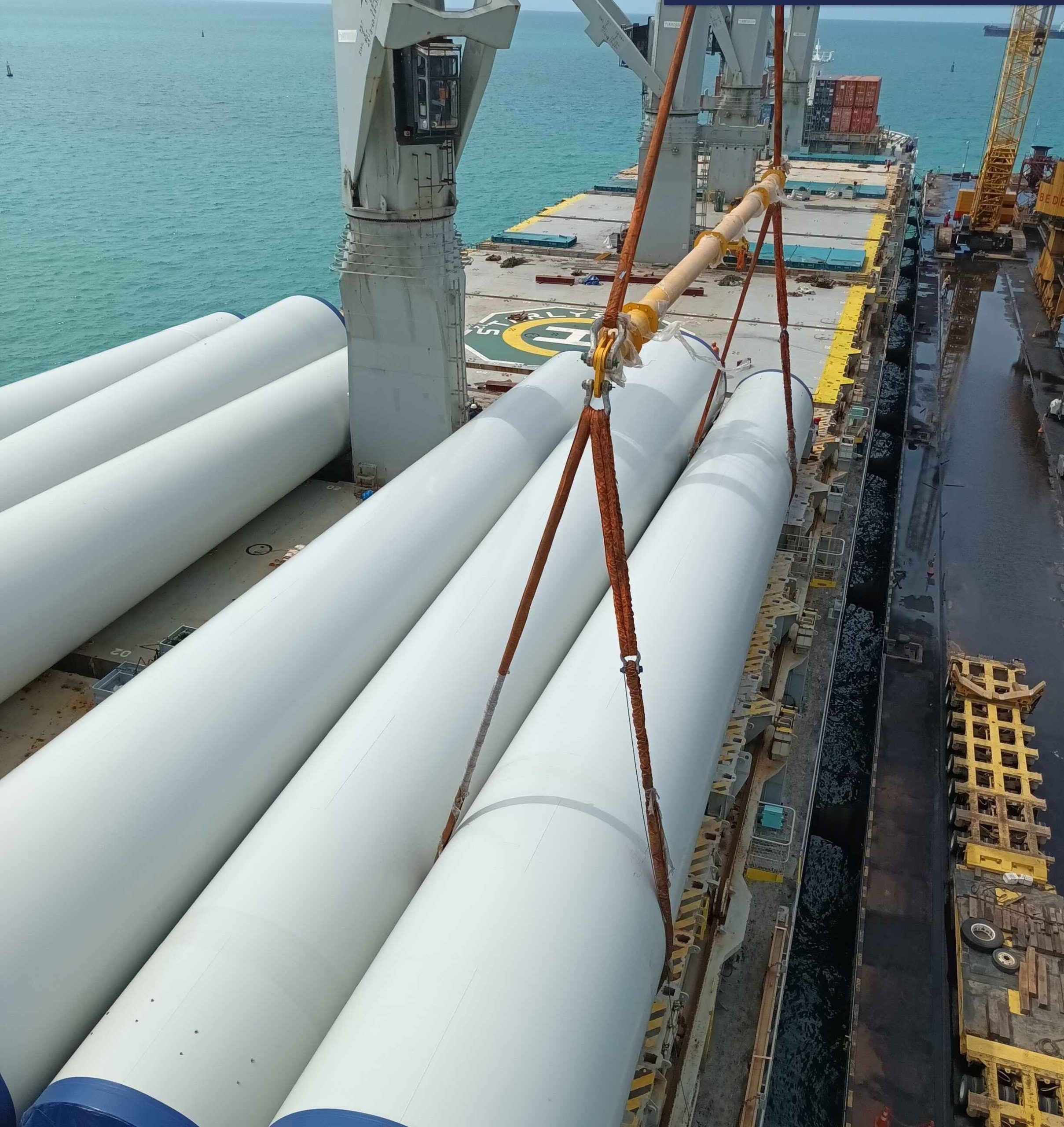 G2 Ocean MOD 250 Spreader Beam Wind Tower Lift Case Study Wind Tower Lift In South America 2 Scaled